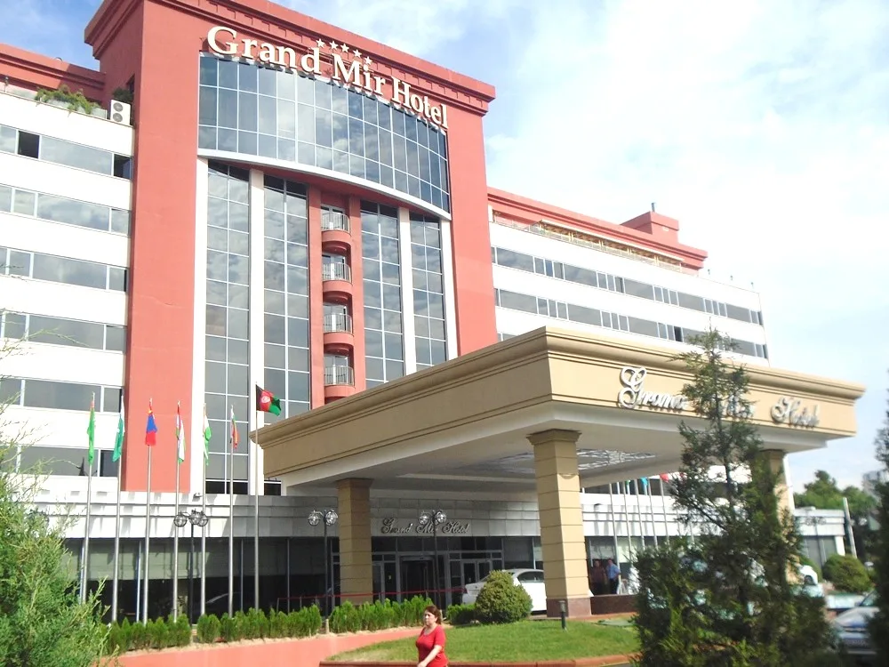 Grand Mir Hotel